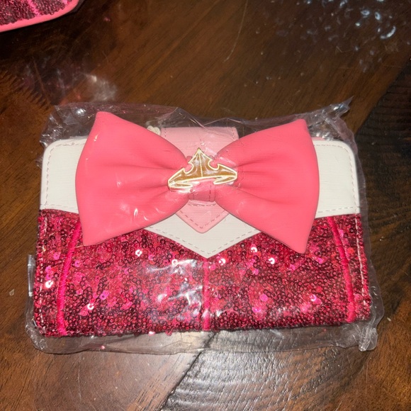 Aurora Loungefly Backpack & Wallet - Picture 7 of 7